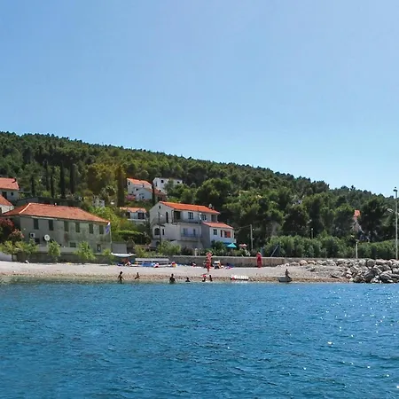 Cozy In Arbanija